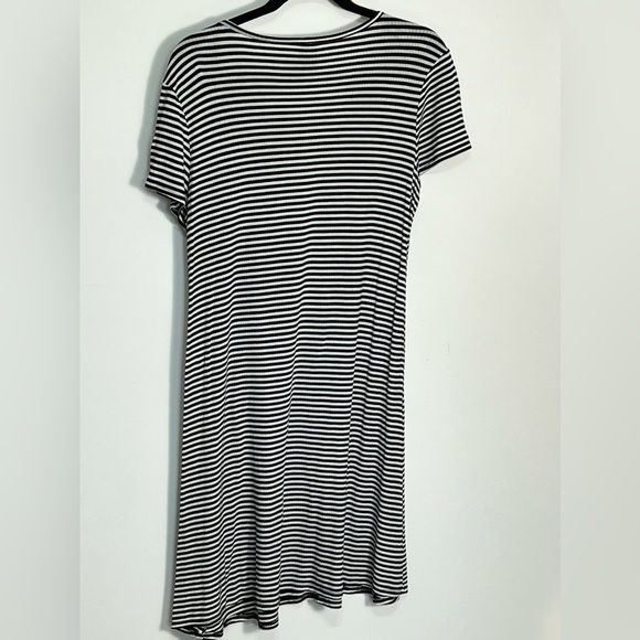 Disney Tale as Old As Time Black White Striped Sleep Dress Large - Picture 5 of 8